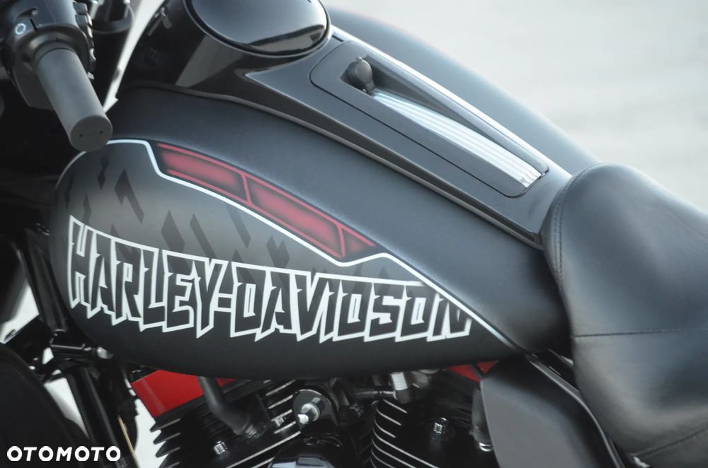 Harley-Davidson Touring Electra Glide - 7