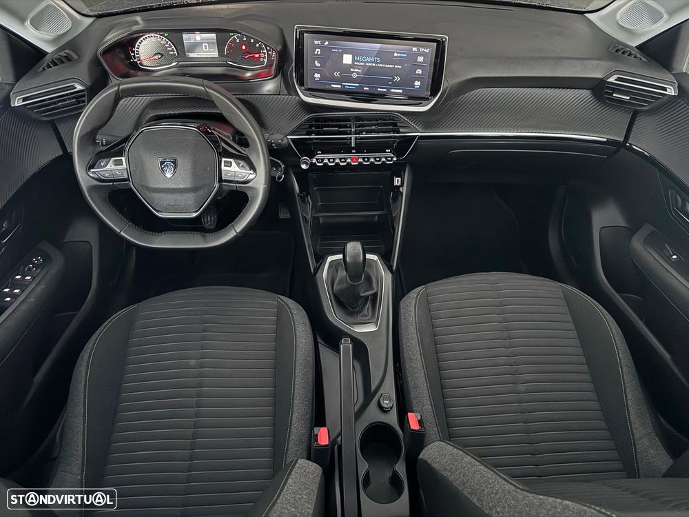 Peugeot 208 1.2 PureTech SE Style - 10
