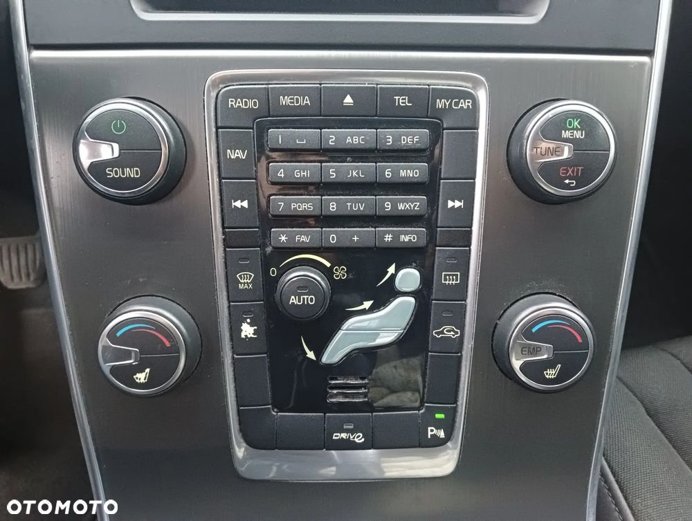 Volvo V60 D3 Momentum - 15