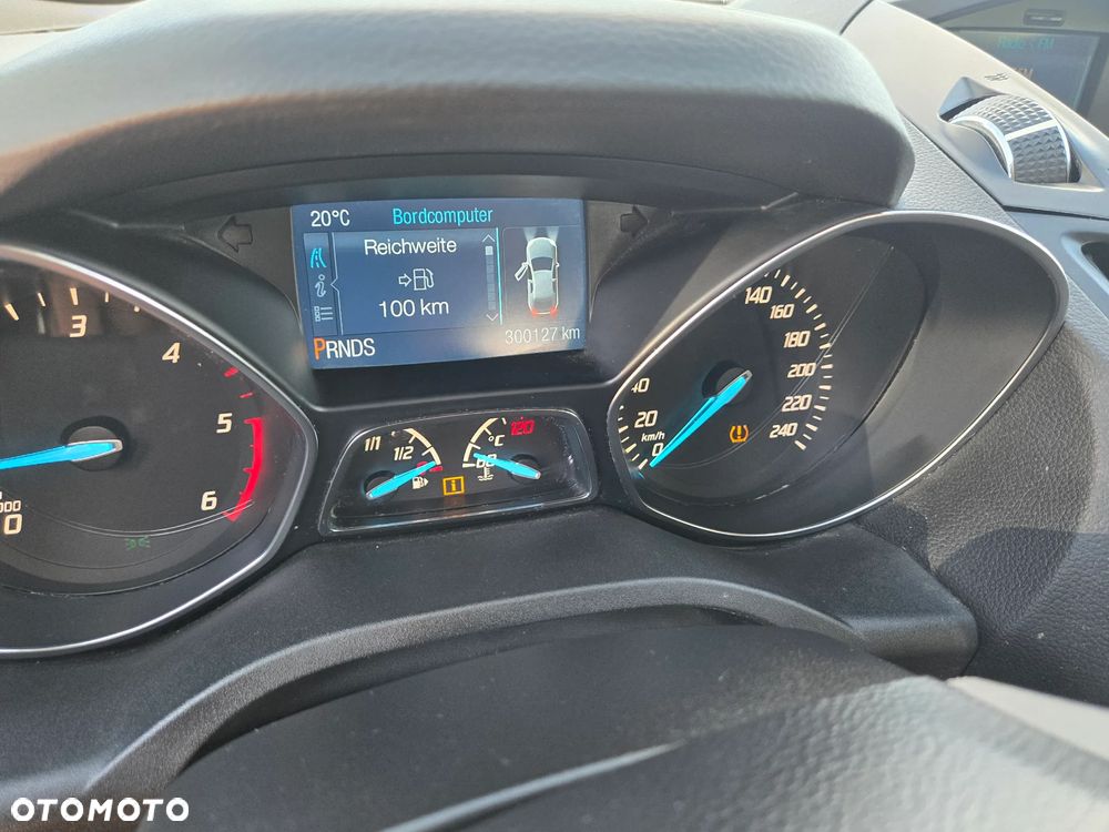 Ford Kuga 2.0 TDCi 4x4 Titanium - 20