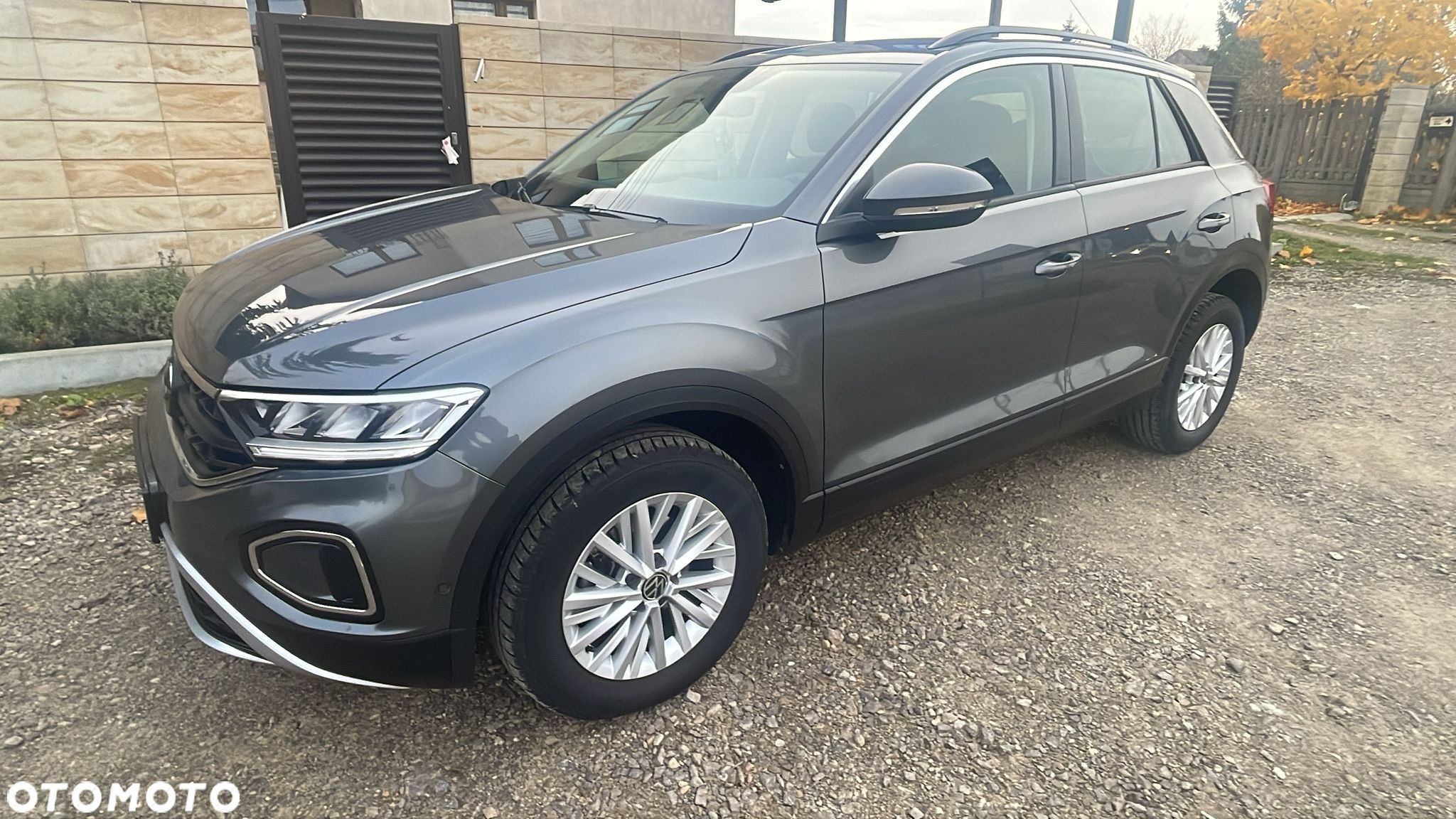 Volkswagen T-Roc 1.0 TSI - 1