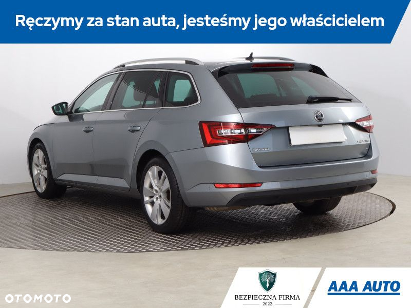 Skoda Superb - 5