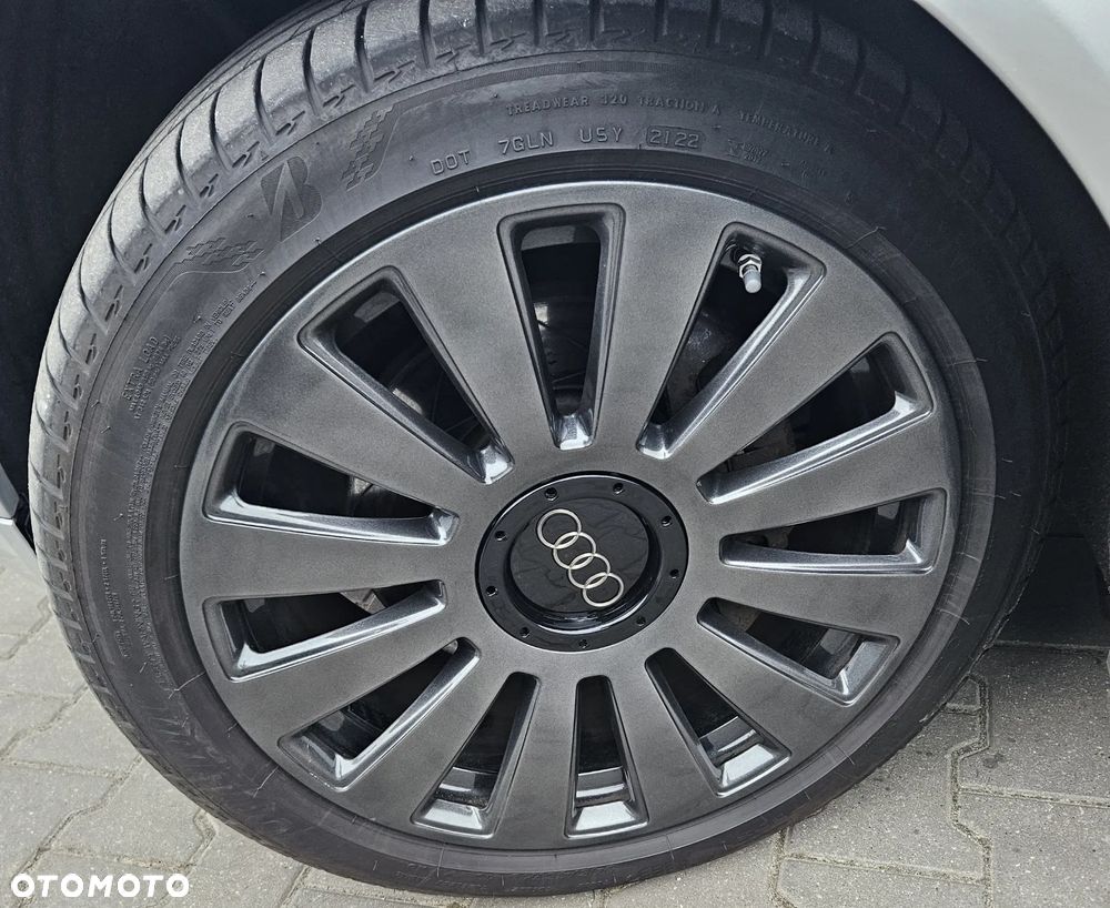 Audi A8 3.0 TDI Quattro - 29