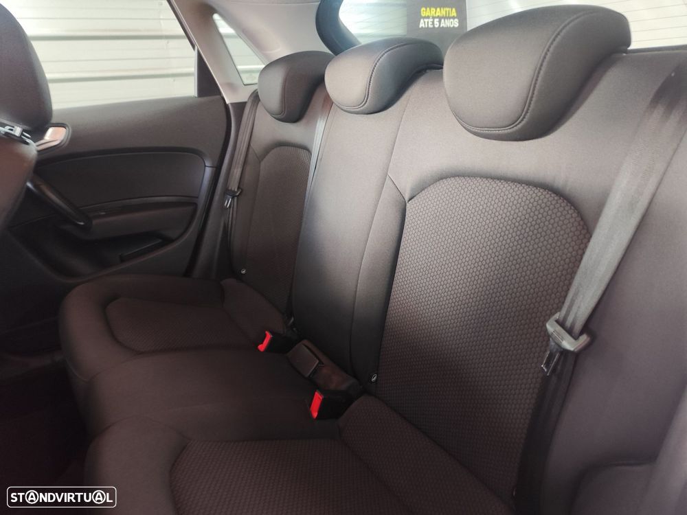 Audi A1 Sportback 1.4 TDI Design - 22