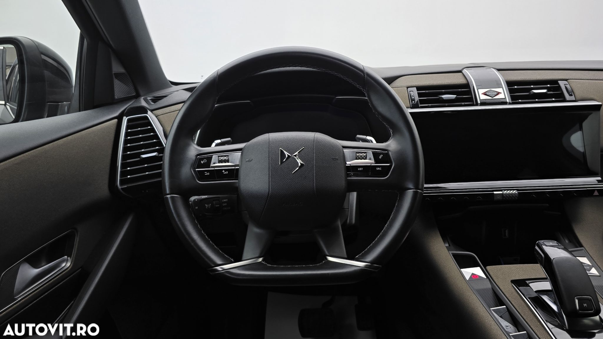 DS Automobiles DS 7 Crossback - 14