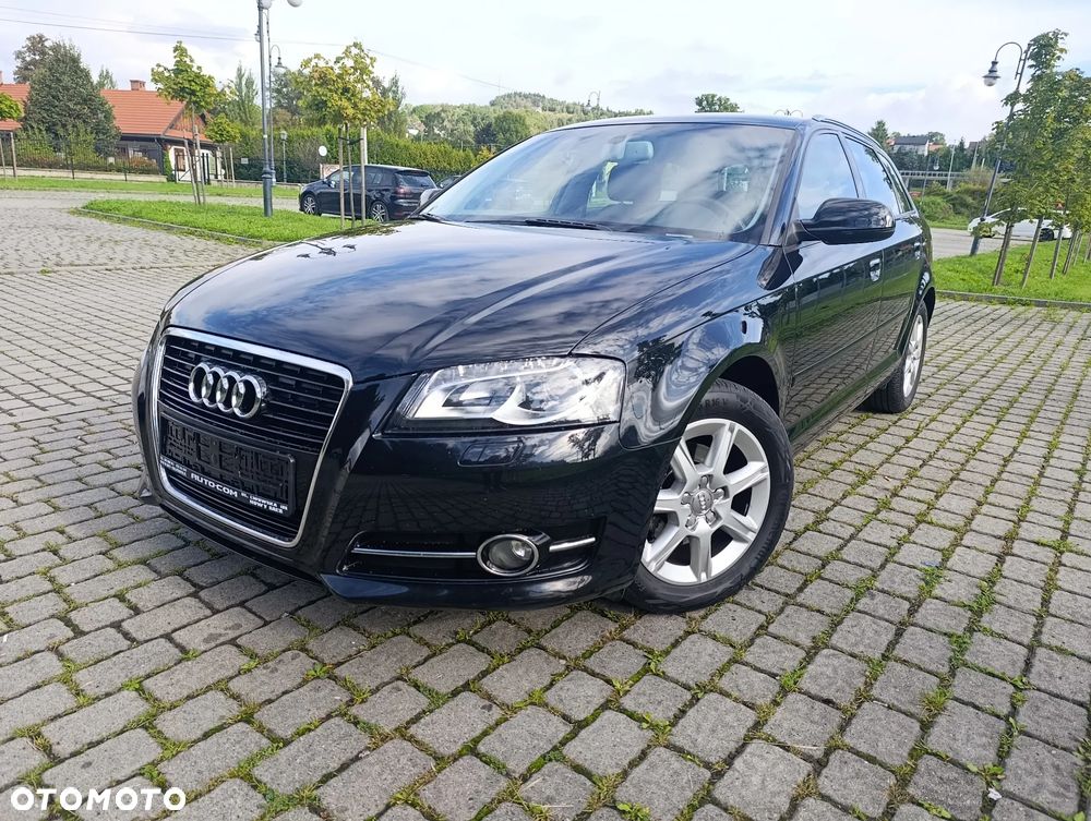 Audi A3 Sportback 1.6 TDI Attraction - 1