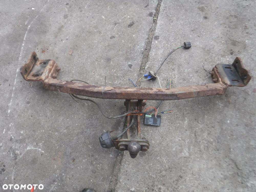 Kia Sportage III hak holowniczy modul - 1