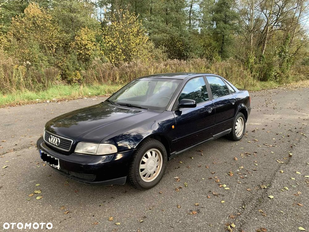Audi A4 Limousine - 2