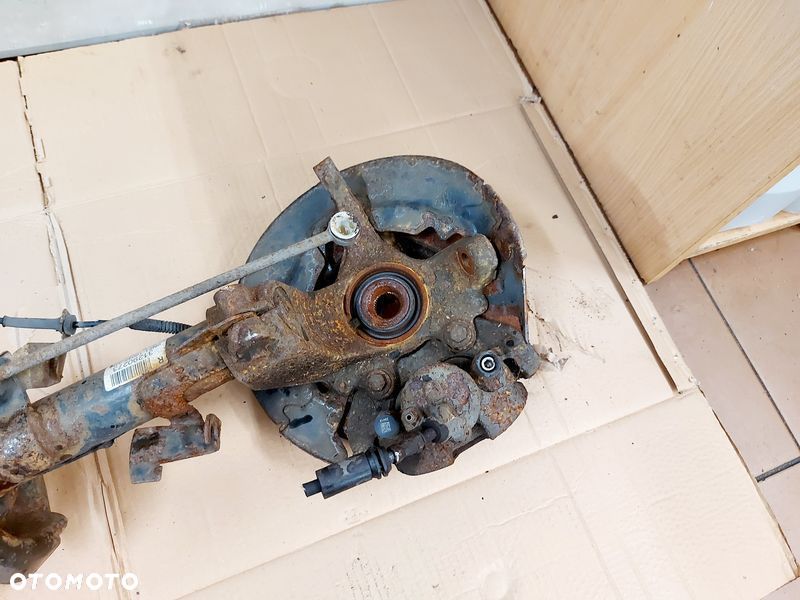 volvo c30 s40 ii 2.0 b 16v mcpherson prawy przód zwrotnica amortyzator 2582161 - 10