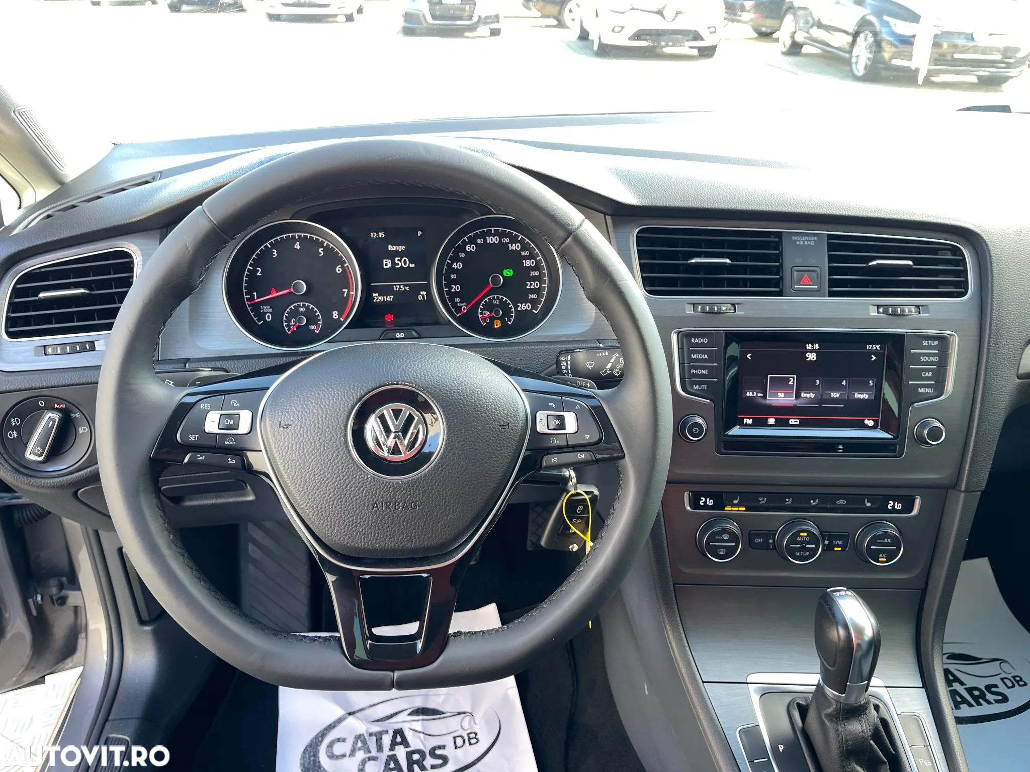 Volkswagen Golf 1.4 TSI DSG Comfortline - 37