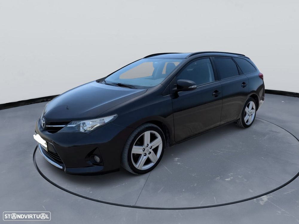 Toyota Auris 1.4 D-4D Comfort+Pack Sport - 3