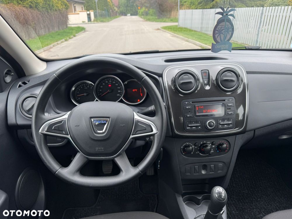 Dacia Sandero - 10