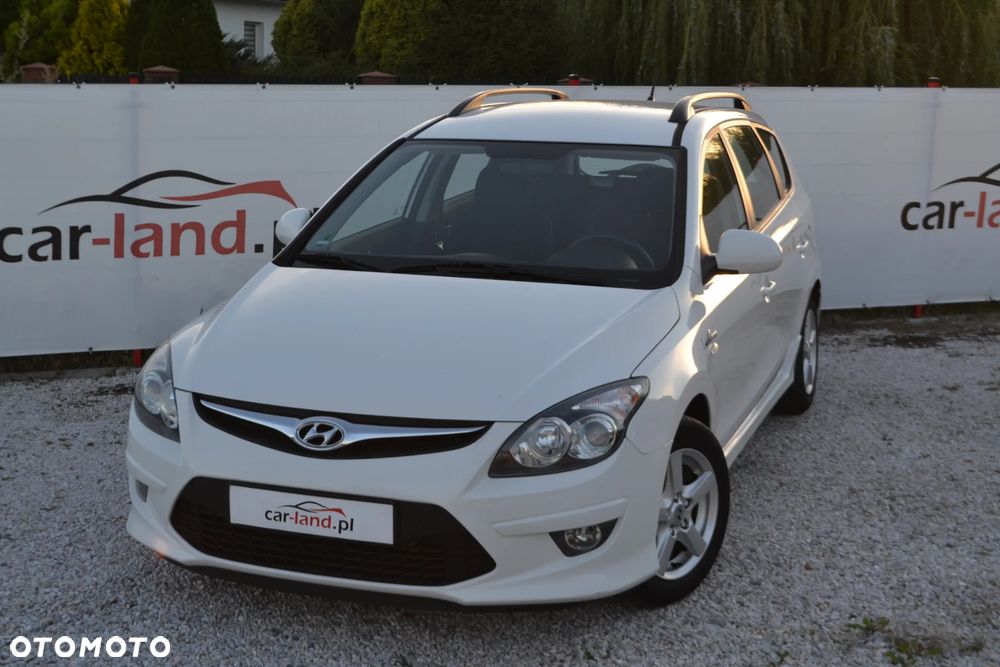 Hyundai i30 i30cw blue 1.6 CRDi Trend - 6