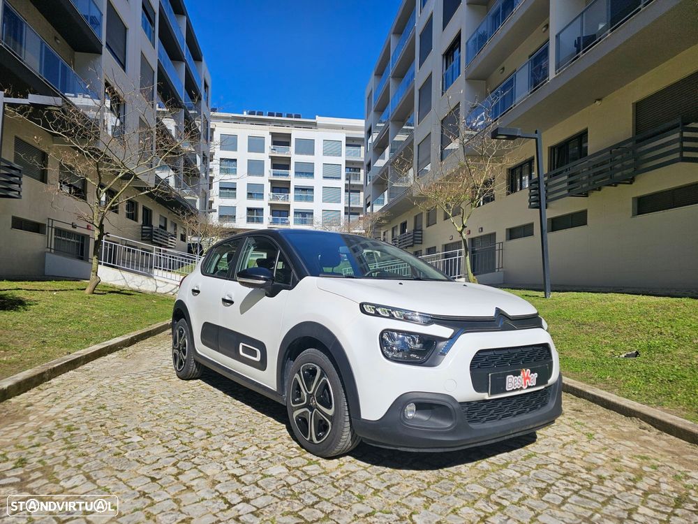 Citroën C3 1.2 PureTech Shine - 1