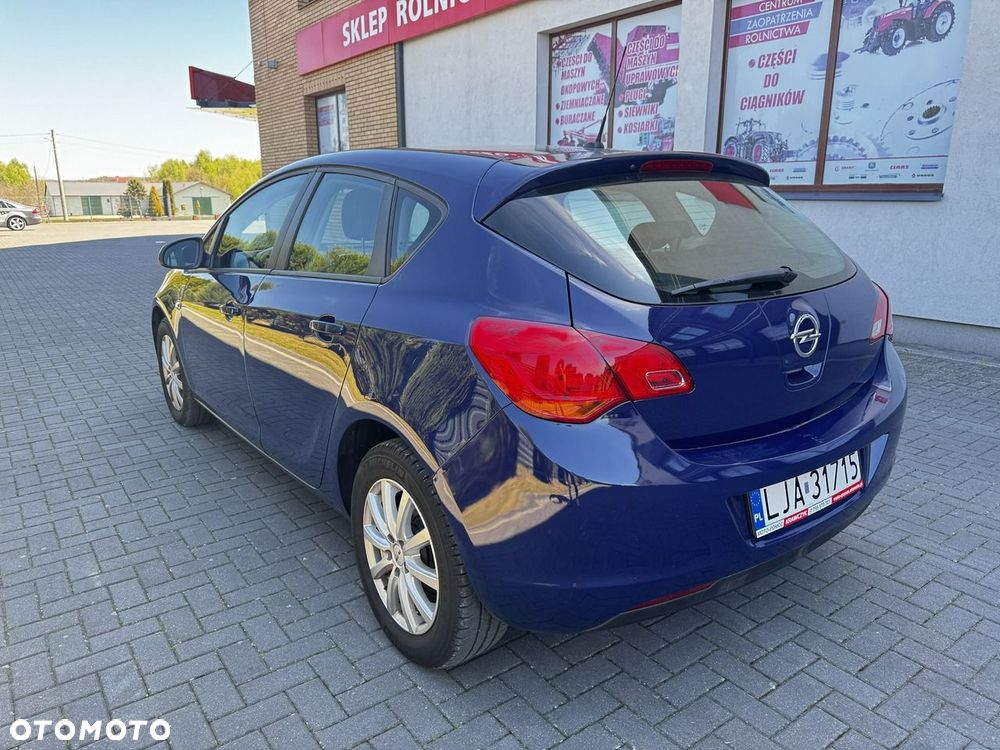 Opel Astra 1.4 Selection - 7