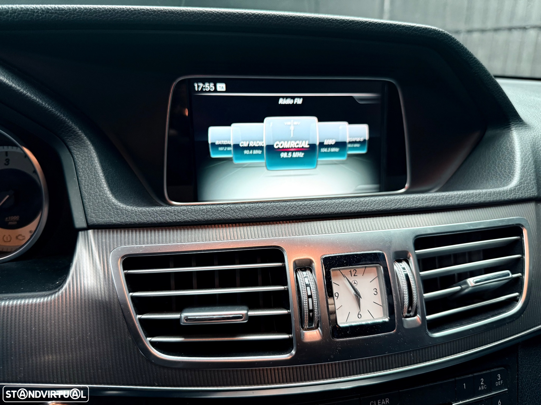 Mercedes-Benz E 200 BlueTEC Avantgarde Auto - 5