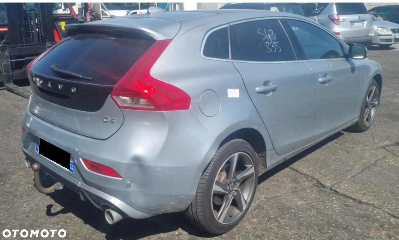 Volvo V40 D4 R-Design Momentum - 5