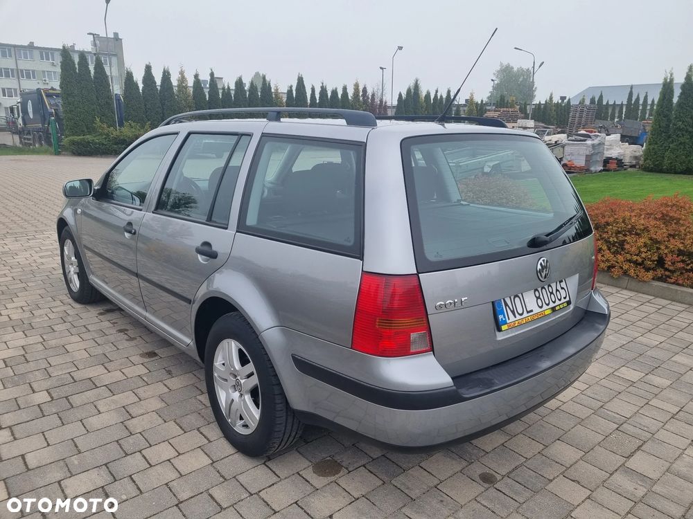 Volkswagen Golf 1.6 Trendline - 3