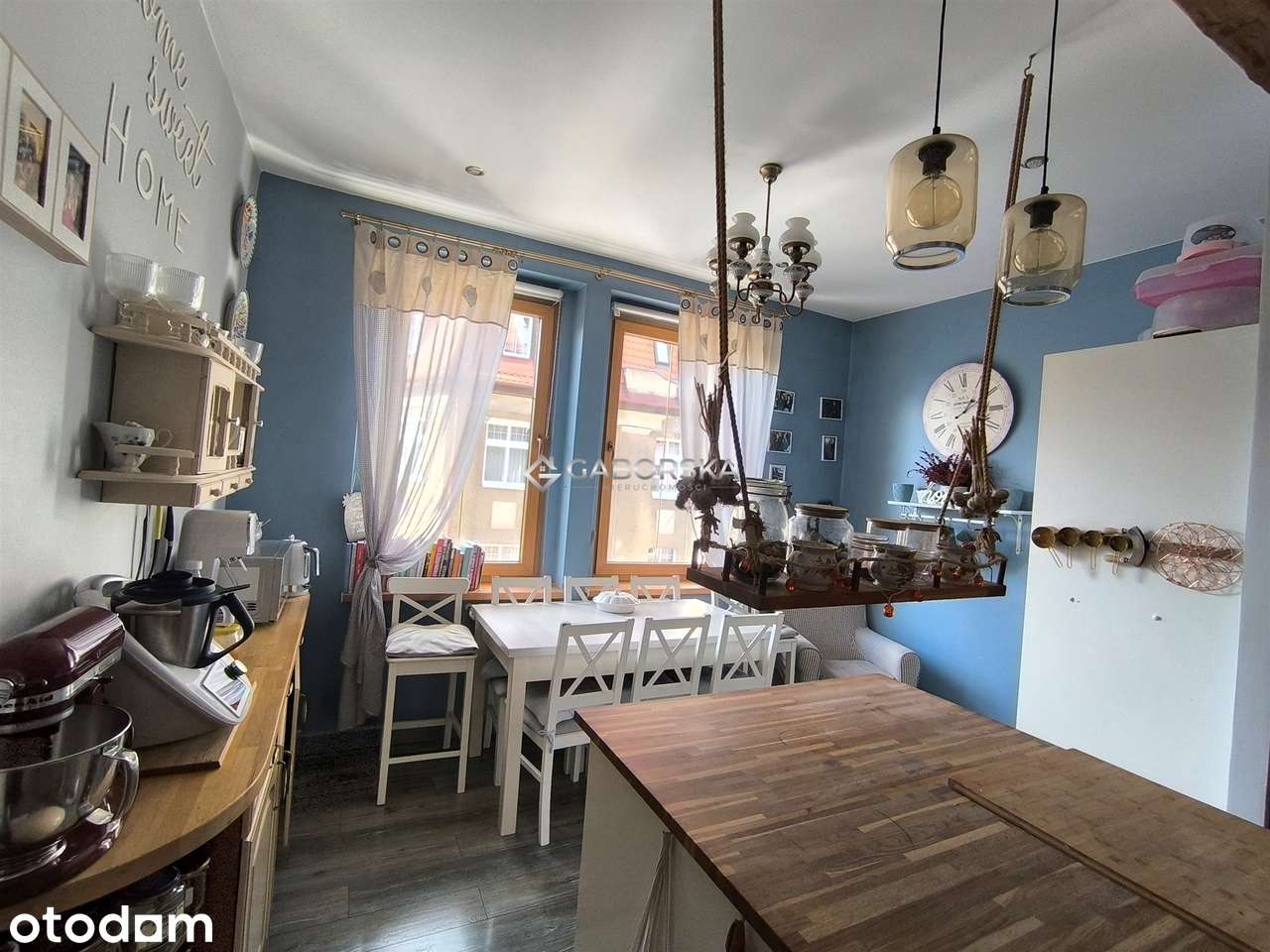 4 pokoje - balkon - Śródmieście
