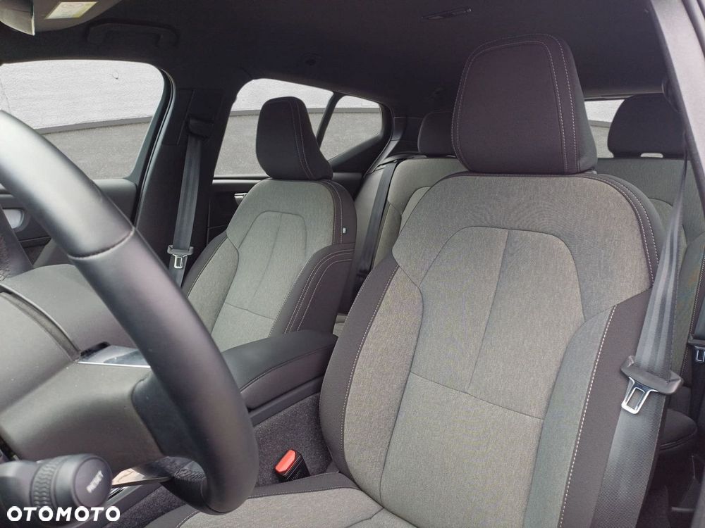 Volvo XC 40 - 12