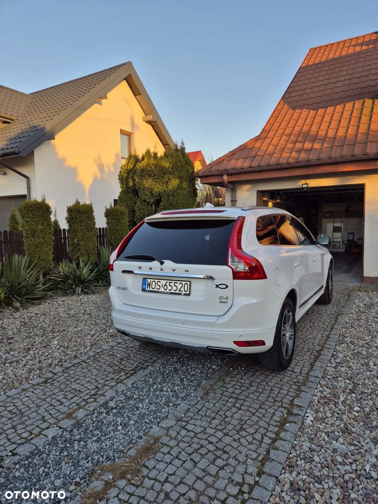 Volvo XC 60 - 4