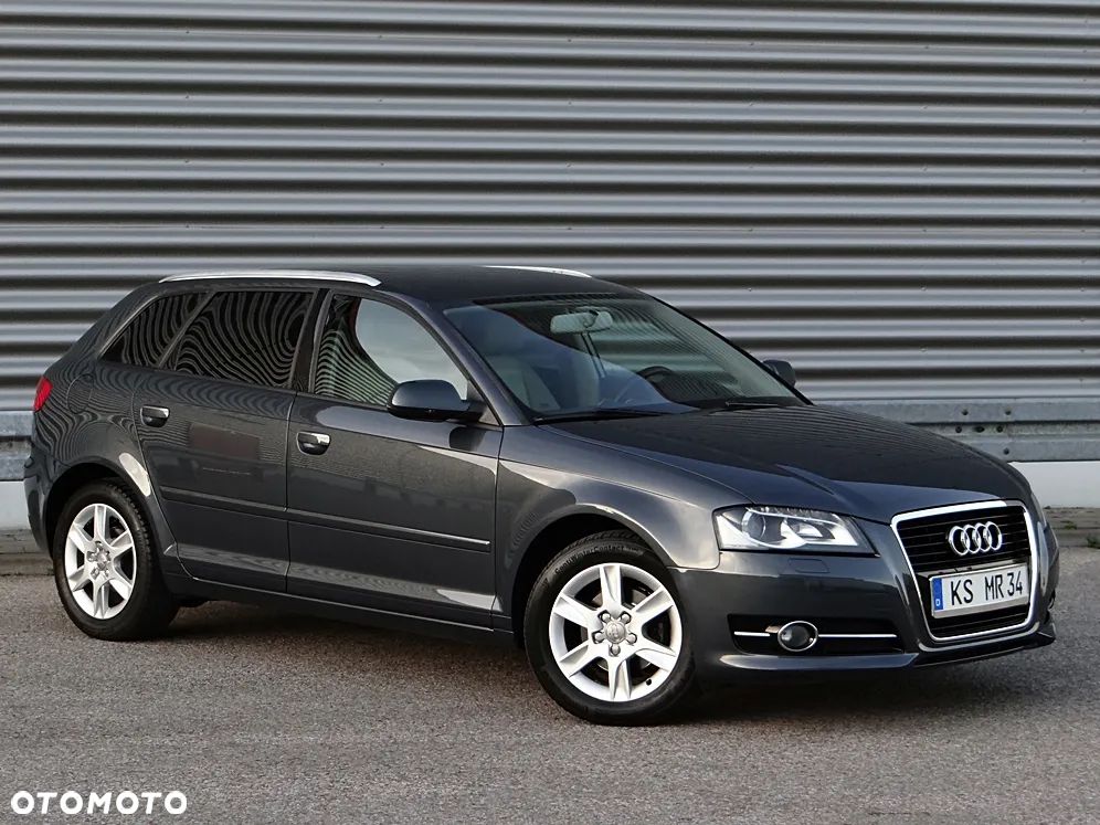 Audi A3 Sportback 1.6 TDI Attraction - 12