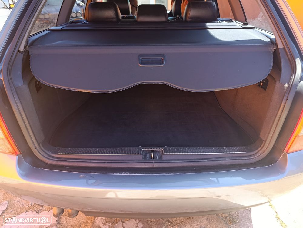 Audi A4 Avant 1.9 TDI Sport - 13