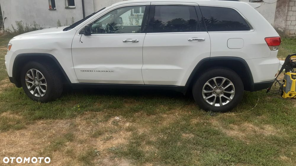 Jeep Grand Cherokee - 13
