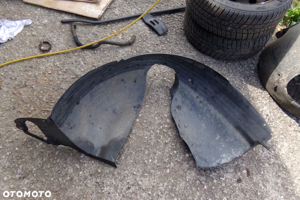 Nadkole lewe przednie Peugeot 207 9650102480