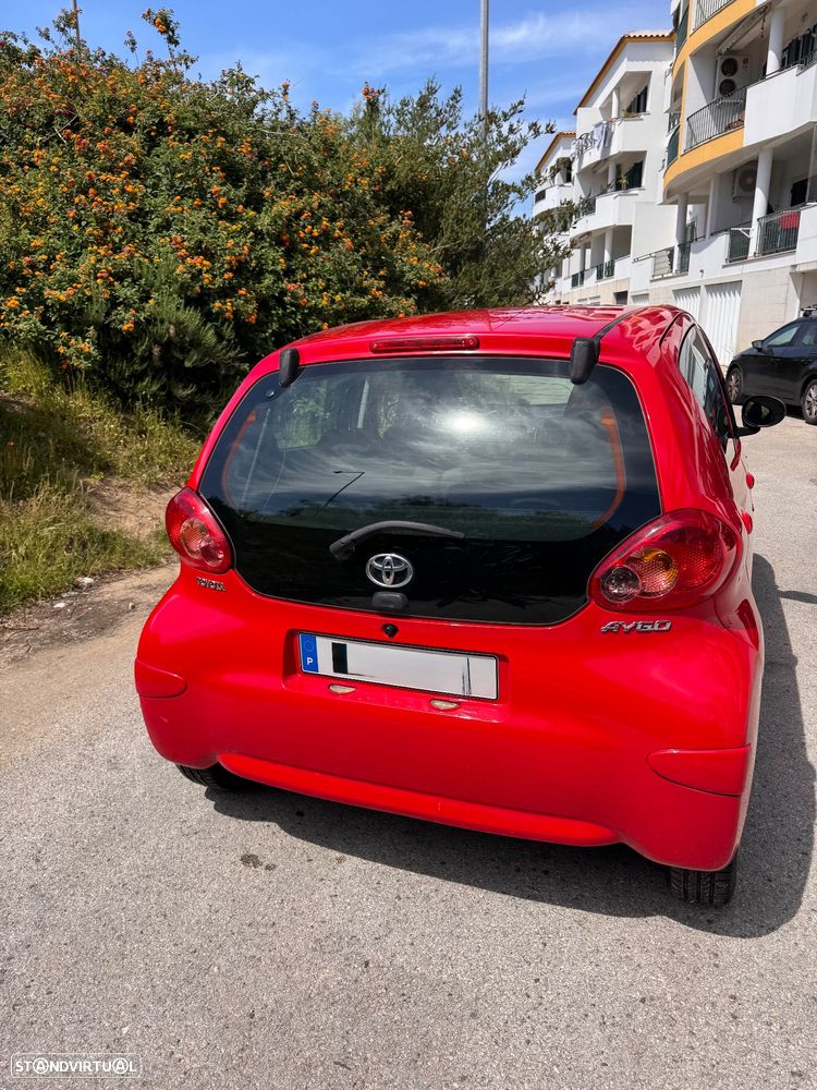 Toyota Aygo Standard - 16