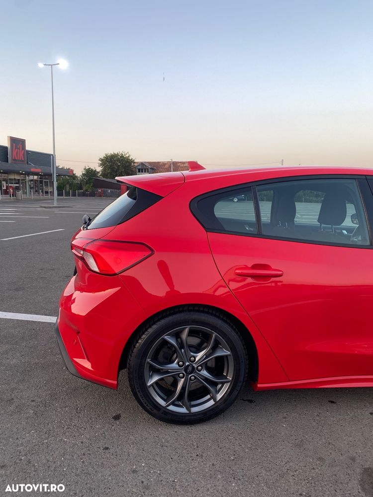 Ford Focus 2.0 EcoBlue ST-Line - 12