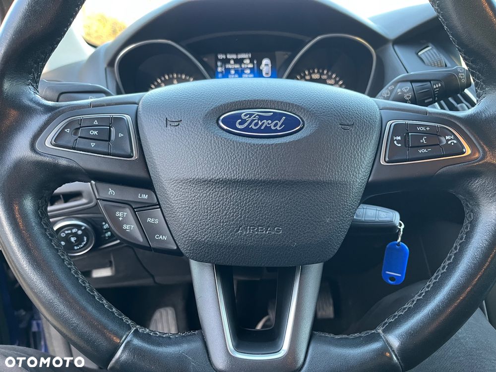 Ford Focus 1.0 EcoBoost Start-Stopp-System COOL&CONNECT DESIGN - 10