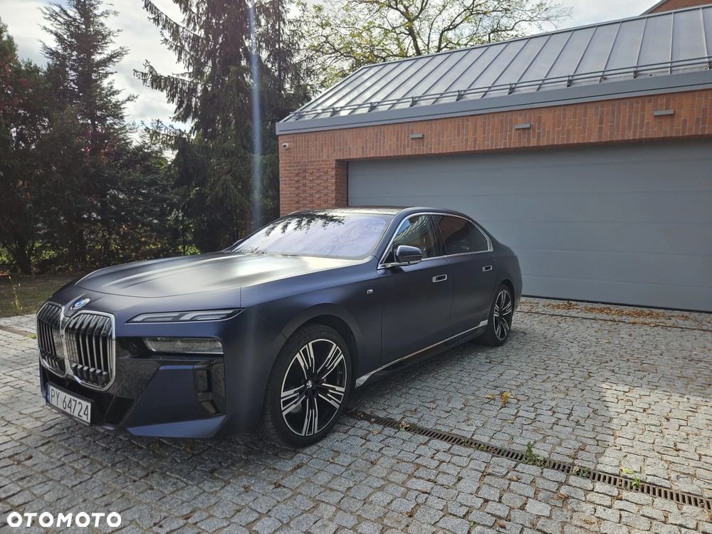 BMW Seria 7 - 16