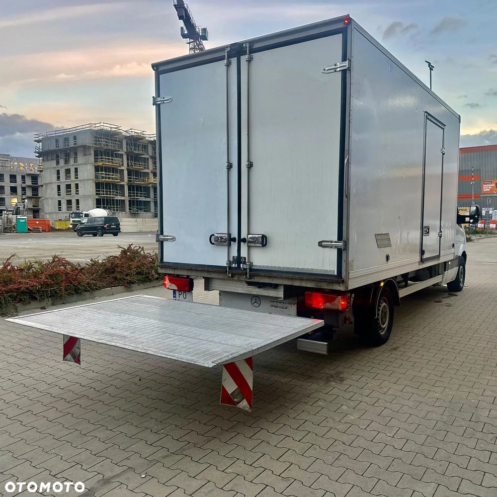 Mercedes-Benz SPRINTER - 5