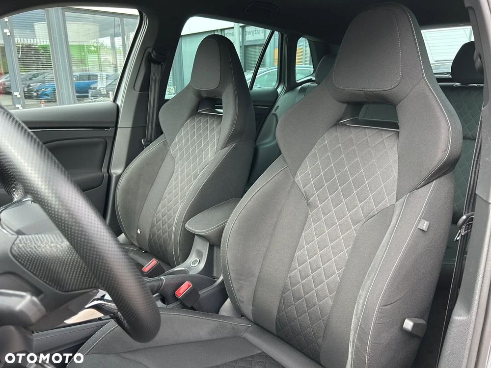 Skoda Kamiq 1.5 TSI Style DSG - 9