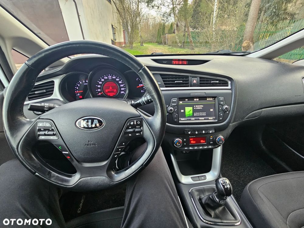 Kia Ceed 1.6 CRDi L - 9
