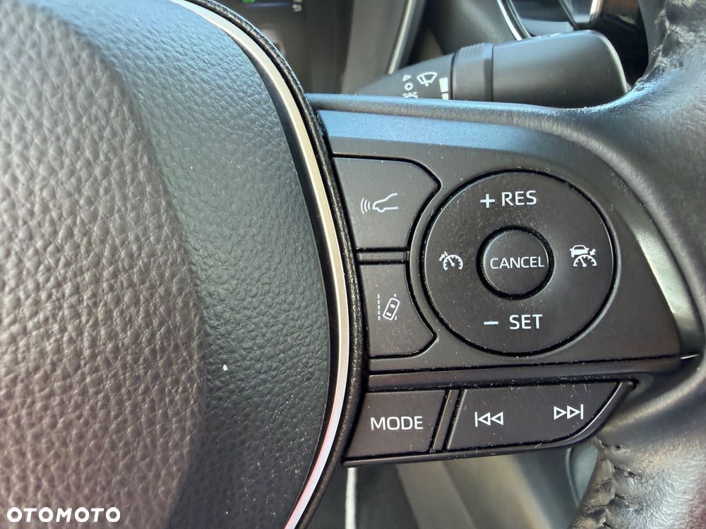 Toyota Corolla 1.8 Hybrid Comfort - 21