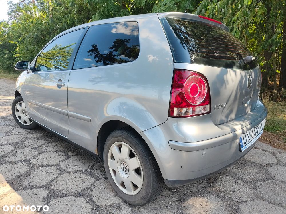 Volkswagen Polo 1.4 TDI Comfortline - 4