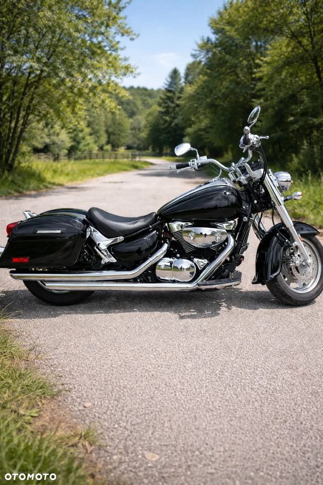 Suzuki Boulevard - 4