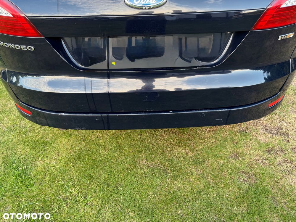 Ford Mondeo 2.0 TDCi Ambiente - 27