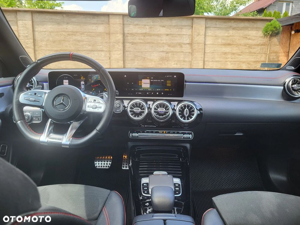 Mercedes-Benz CLA AMG 35 4-Matic 7G-DCT - 8