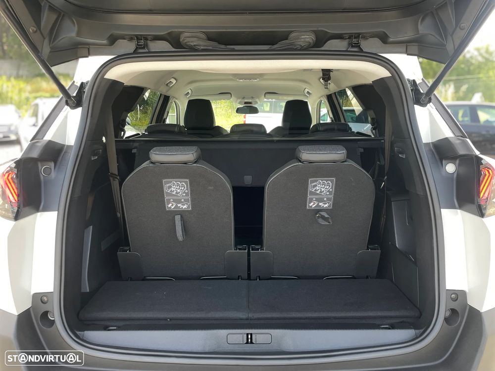 Peugeot 5008 1.5 BlueHDi Allure Pack EAT8 - 26