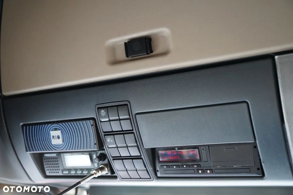 MAN TGX 18.500 / MEGA /  LOW DECK /  XLX / RETARDER / NAVI / PO KONTRAKCIE SERWISOWYM / SPROWADZONY - 32