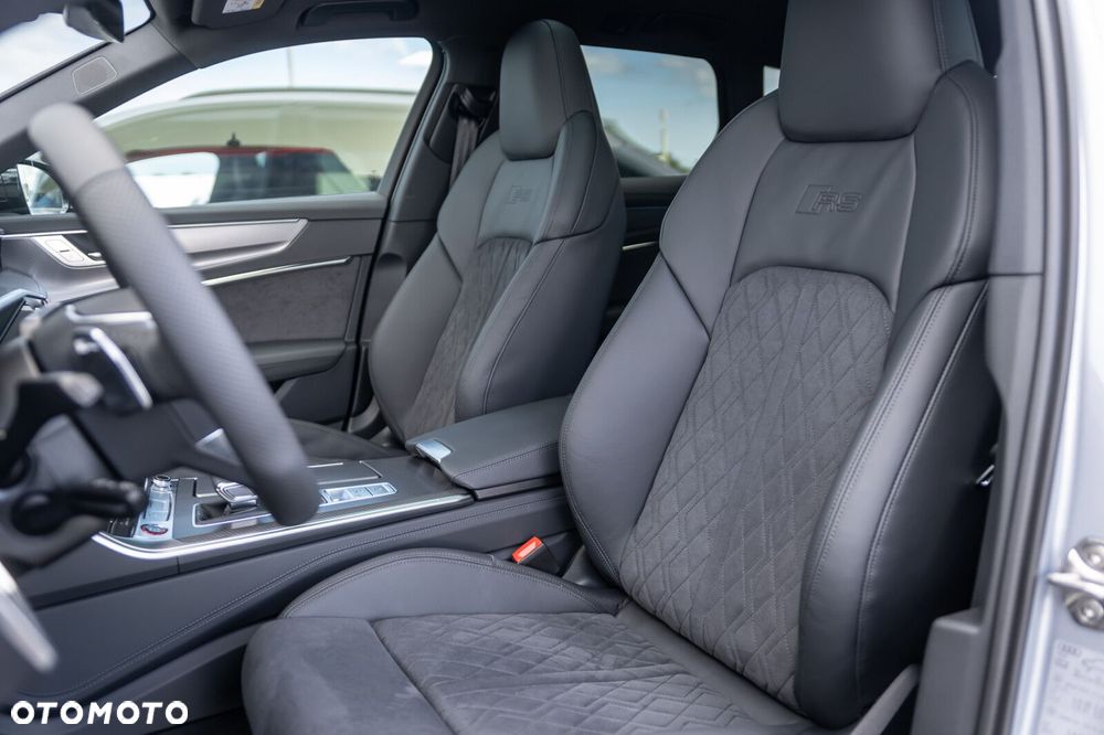 Audi RS6 Avant - 9