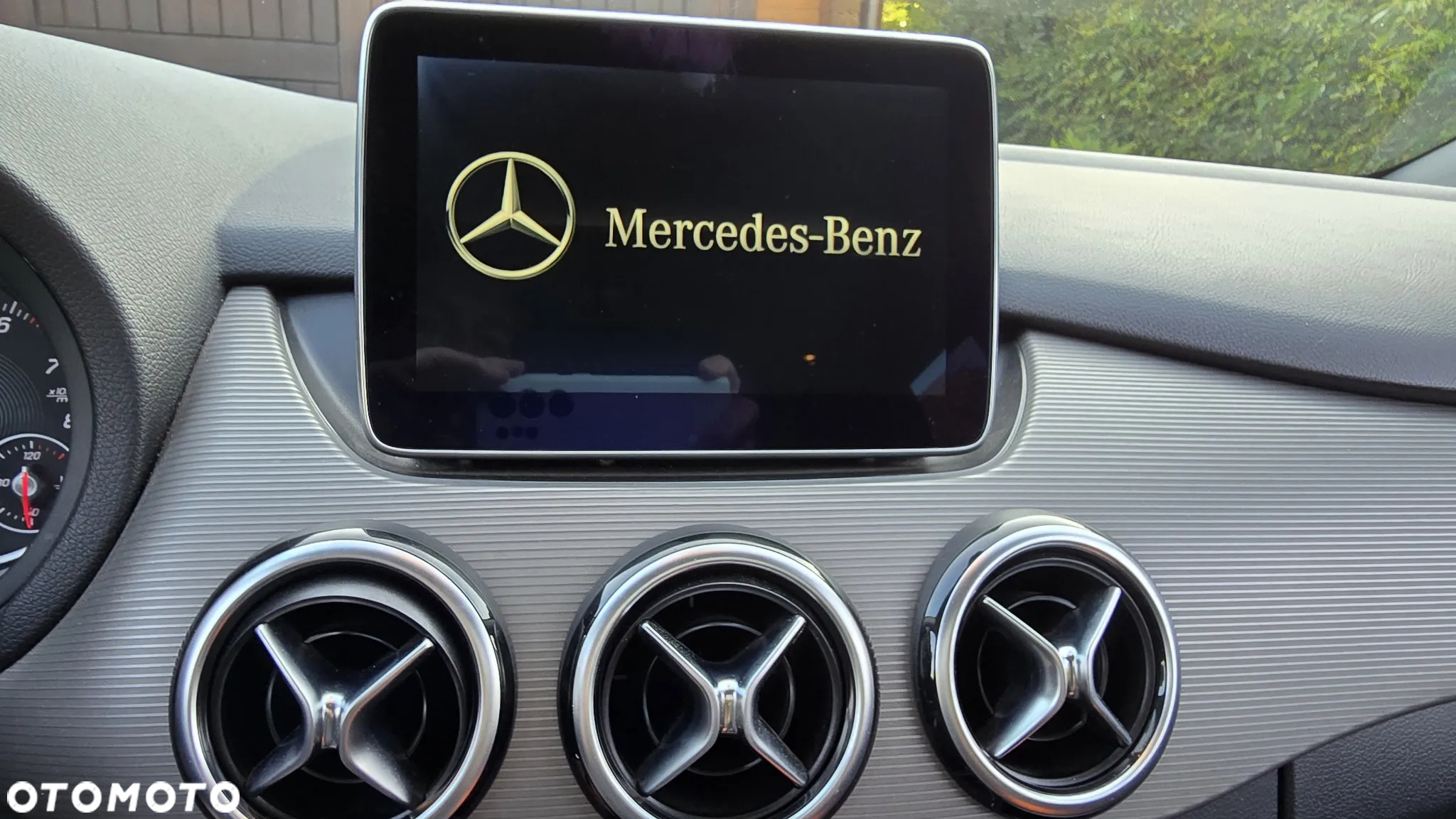 Mercedes-Benz Klasa B 180 BlueEFFICIENCY Edition - 8