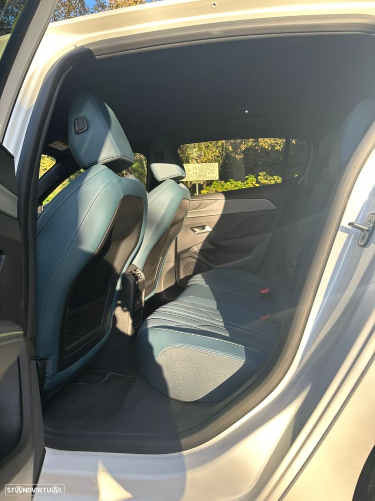 Peugeot 308 1.6 Hybrid GT e-EAT8 - 8