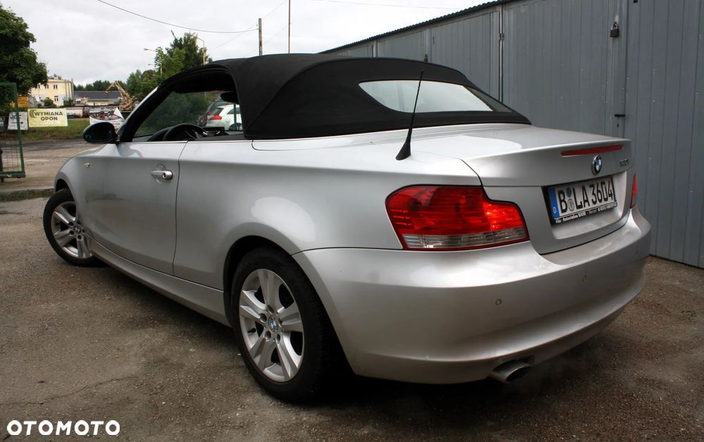 BMW Seria 1 120i Limited Edition Lifestyle mit M Sportpaket - 4