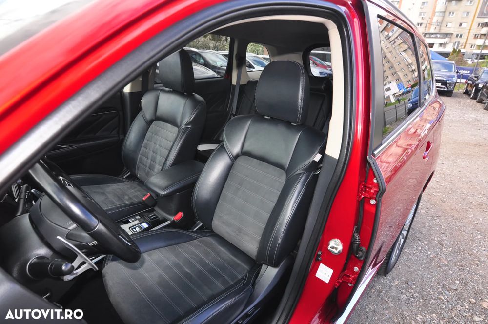 Mitsubishi Outlander 2.4 4WD CVT Intense - 6