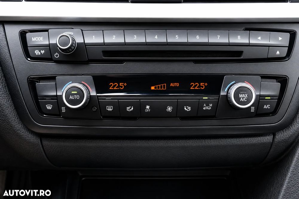 BMW Seria 3 320d Efficient Dynamic Edition Aut. - 17