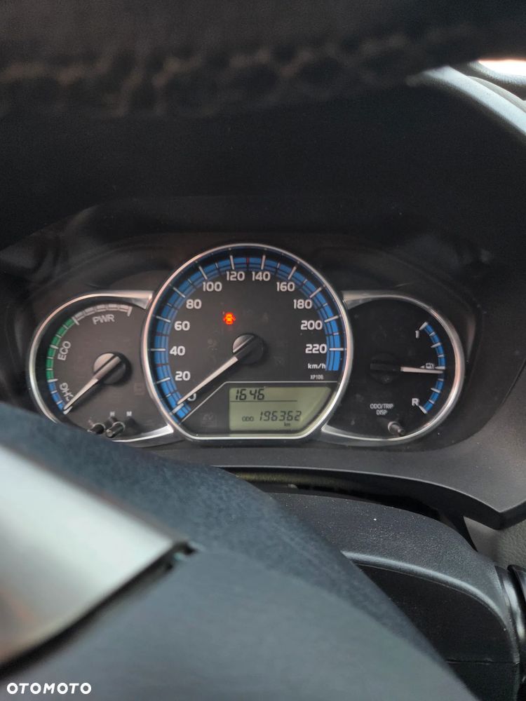 Toyota Yaris 1.5 VVT-i Comfort - 14
